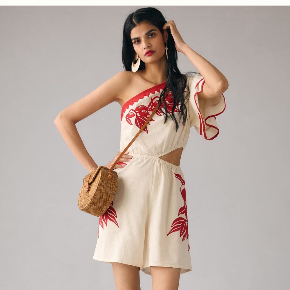 Farm Rio NWT stunning one shoulder romper! Sz L, embroidered, side zipper.